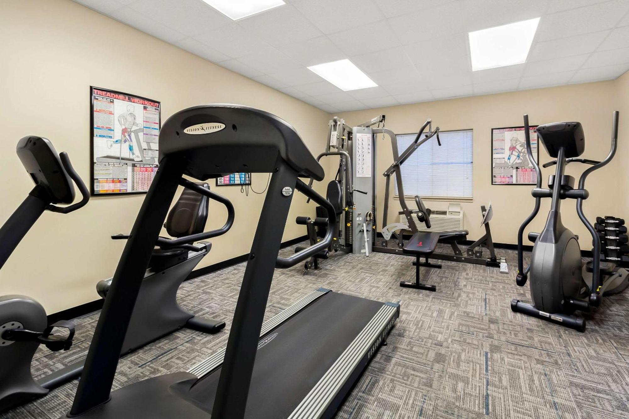 Suburban Studios Morgantown Bagian luar foto