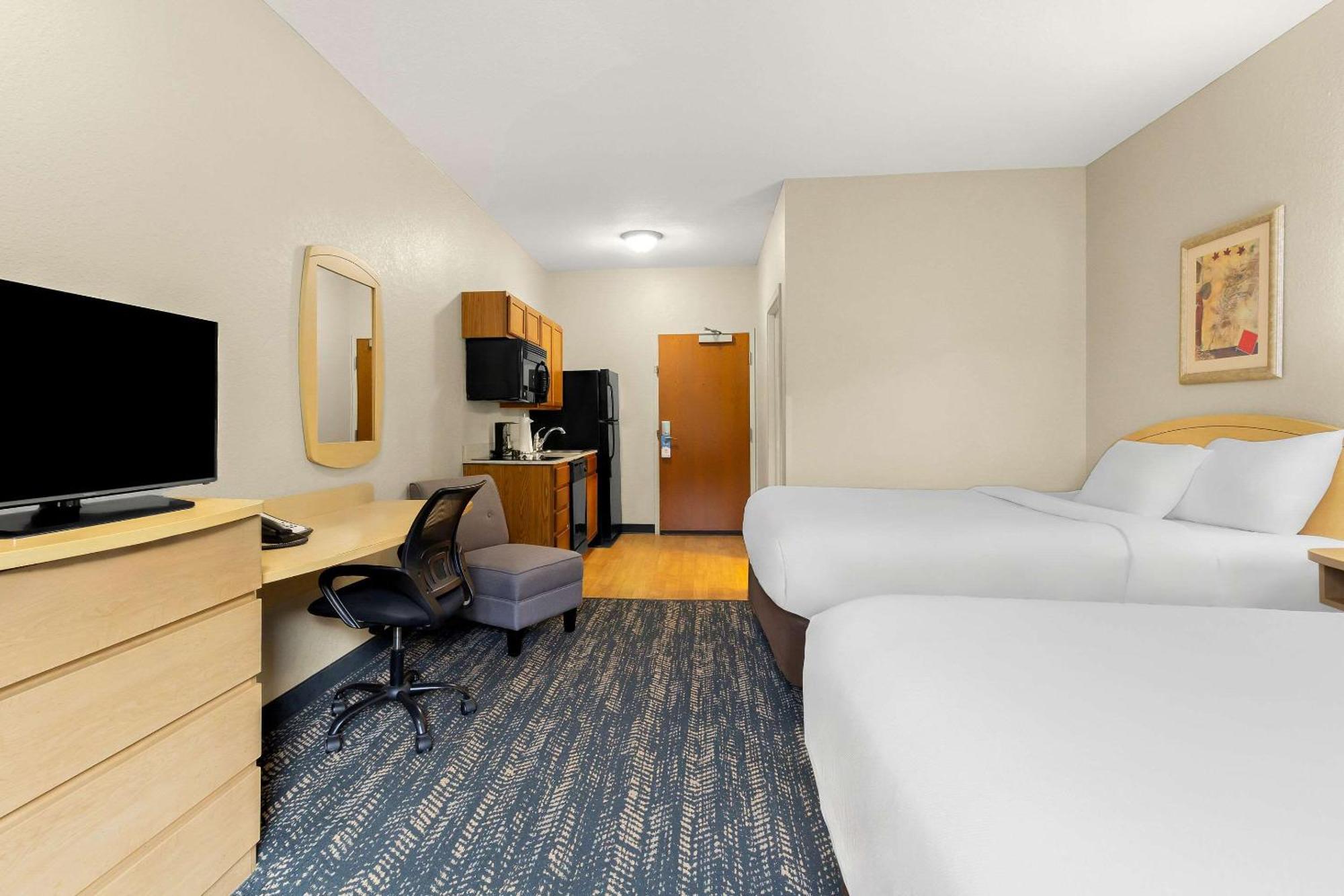 Suburban Studios Morgantown Bagian luar foto