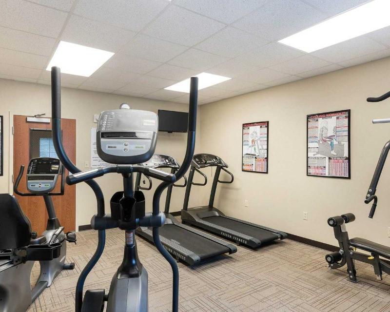 Suburban Studios Morgantown Bagian luar foto
